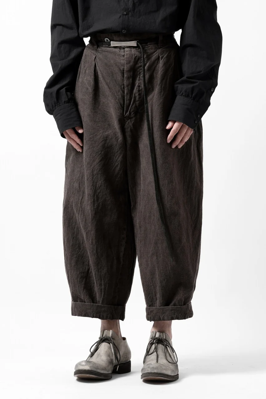 KLASICA GOSSE TWO TUCKED TROUSERS / GARMENT DYED BROKEN HERRING BONE (CINAMON) - Image 3