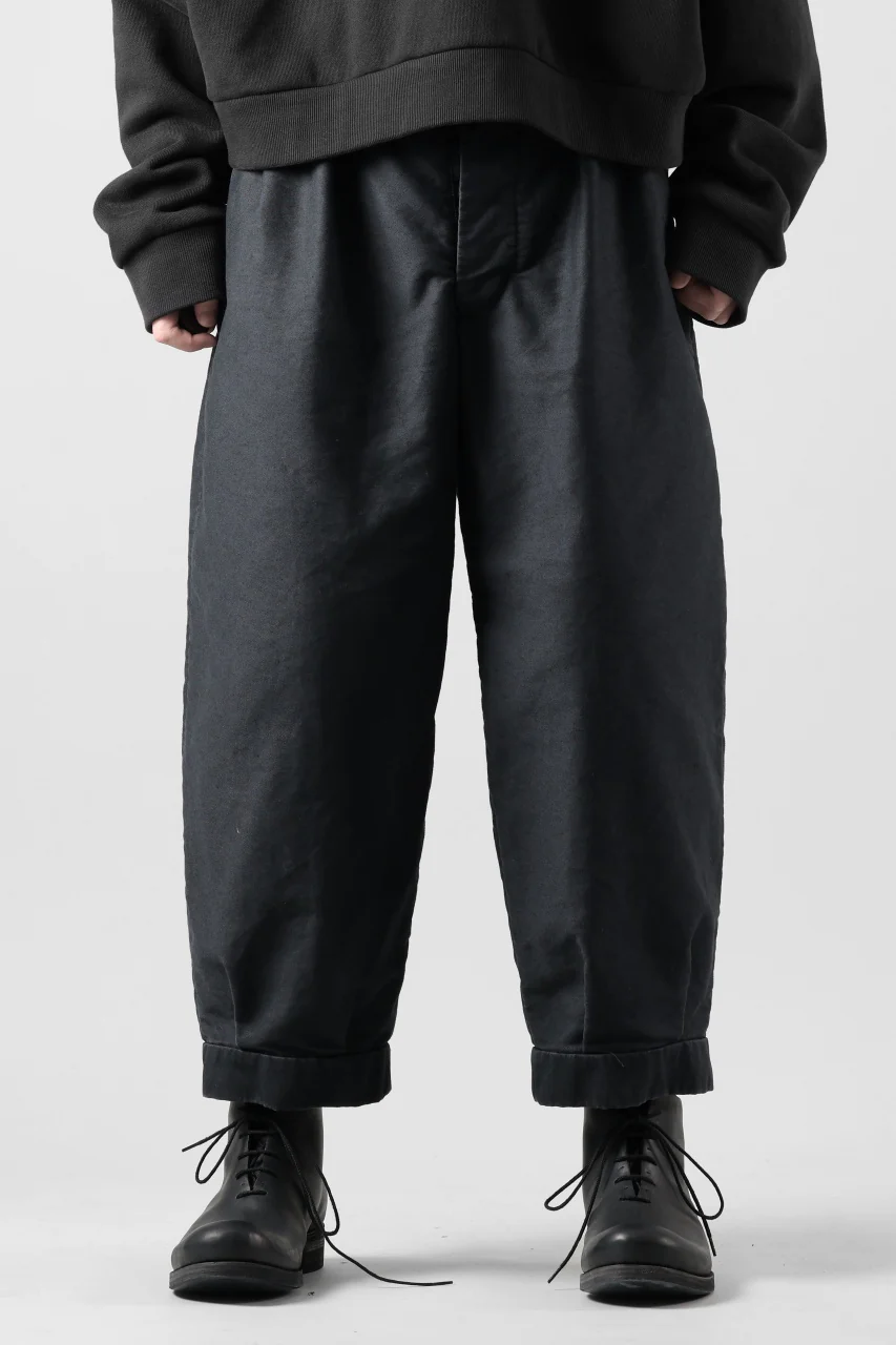 KLASICA GOSSE TWO TUCKED TROUSERS / SURPHER DYED MOLE SKIN (DEEP SEA) - Image 2