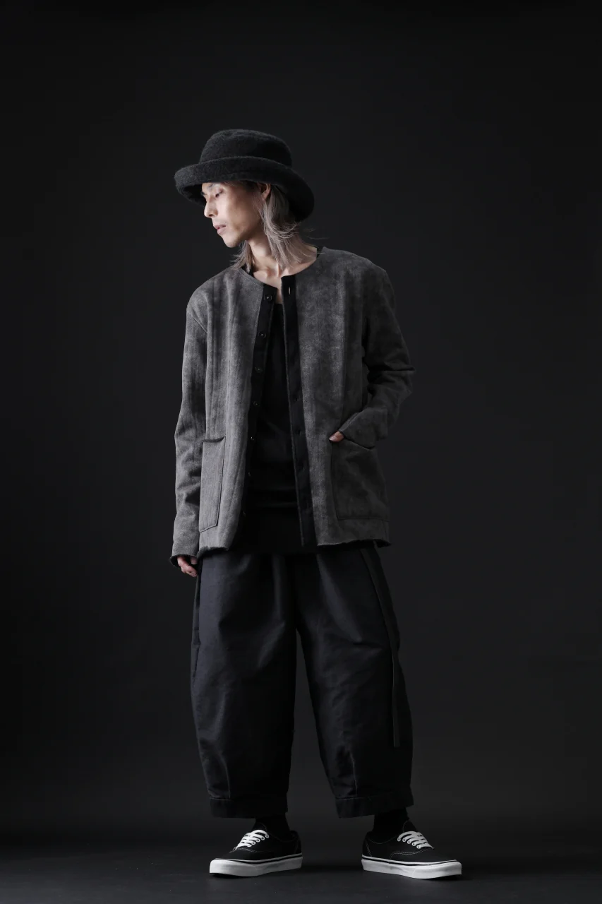 KLASICA GOSSE TWO TUCKED TROUSERS / SURPHER DYED MOLE SKIN (DEEP SEA) - Image 21
