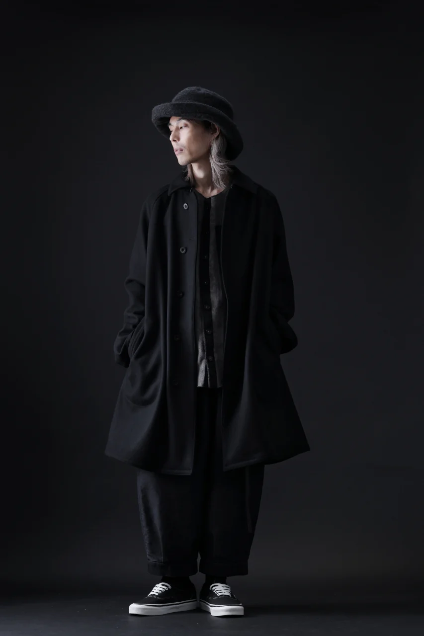 KLASICA GOSSE TWO TUCKED TROUSERS / SURPHER DYED MOLE SKIN (DEEP SEA) - Image 26