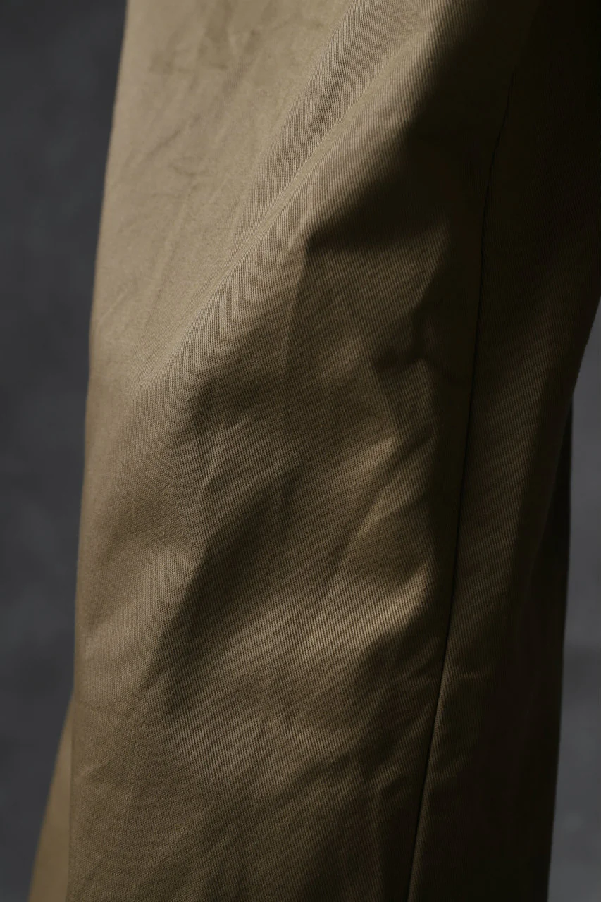KLASICA GRIOTTE 2 TUCKED WIDE TROUSERS / CHINO CLOTH (BEIGE) - Image 19