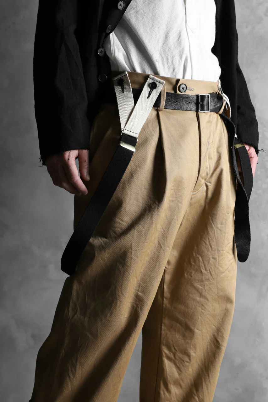 KLASICA GRIOTTE 2 TUCKED WIDE TROUSERS / CHINO CLOTH (BEIGE) - Image 28