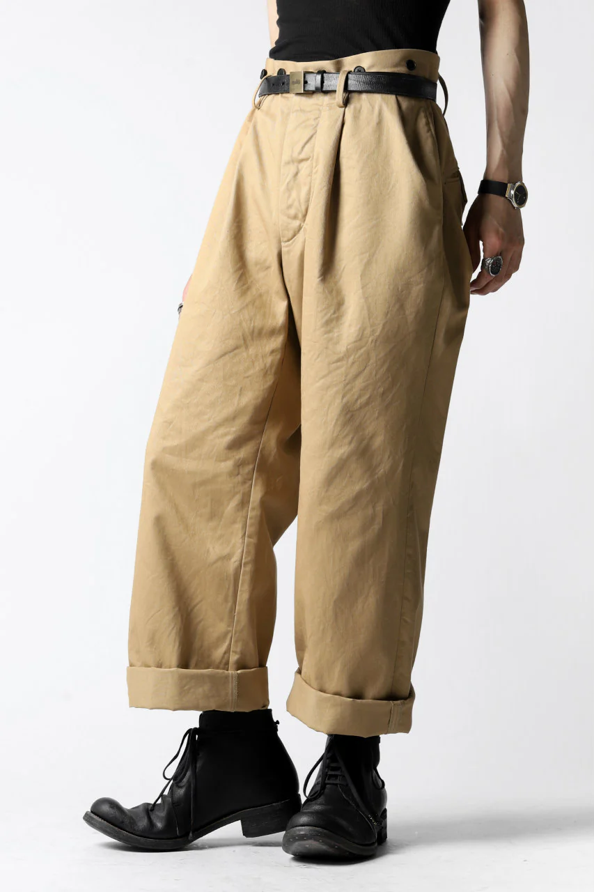 KLASICA GRIOTTE 2 TUCKED WIDE TROUSERS / CHINO CLOTH (BEIGE) - Image 39