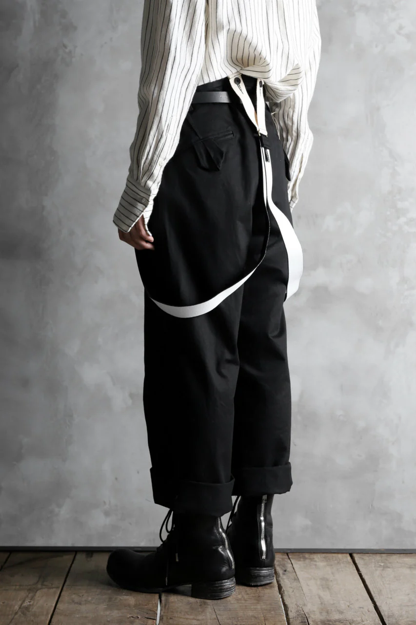 KLASICA GRIOTTE 2 TUCKED WIDE TROUSERS / CHINO CLOTH (BLACK) - Image 25