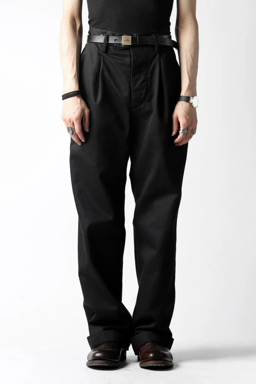 KLASICA GRIOTTE 2 TUCKED WIDE TROUSERS / CHINO CLOTH (BLACK) - Image 26