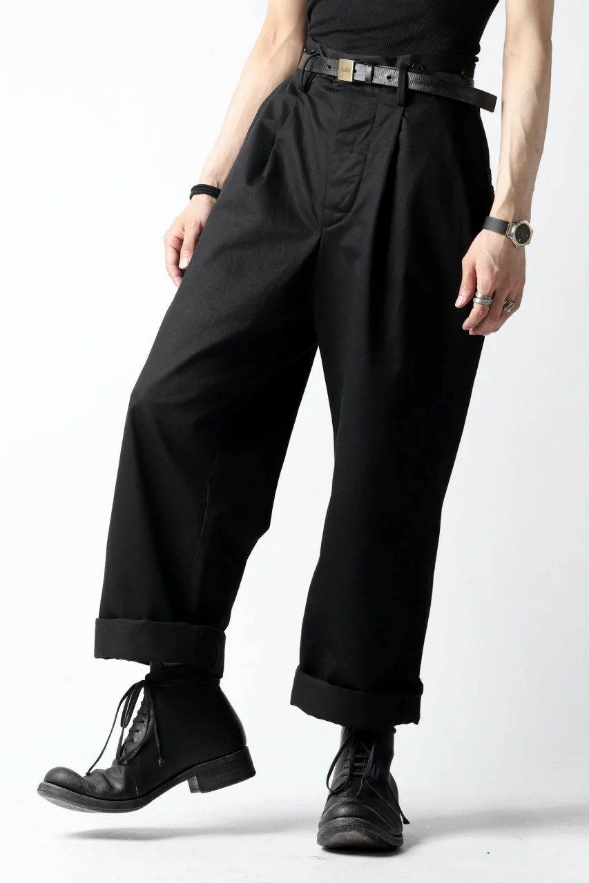 KLASICA GRIOTTE 2 TUCKED WIDE TROUSERS / CHINO CLOTH (BLACK) - Image 37