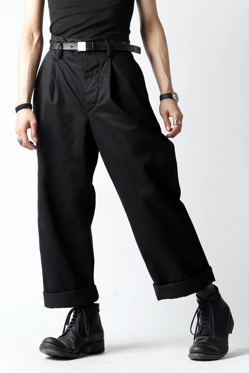KLASICA GRIOTTE 2 TUCKED WIDE TROUSERS / CHINO CLOTH (BLACK) - Image 39