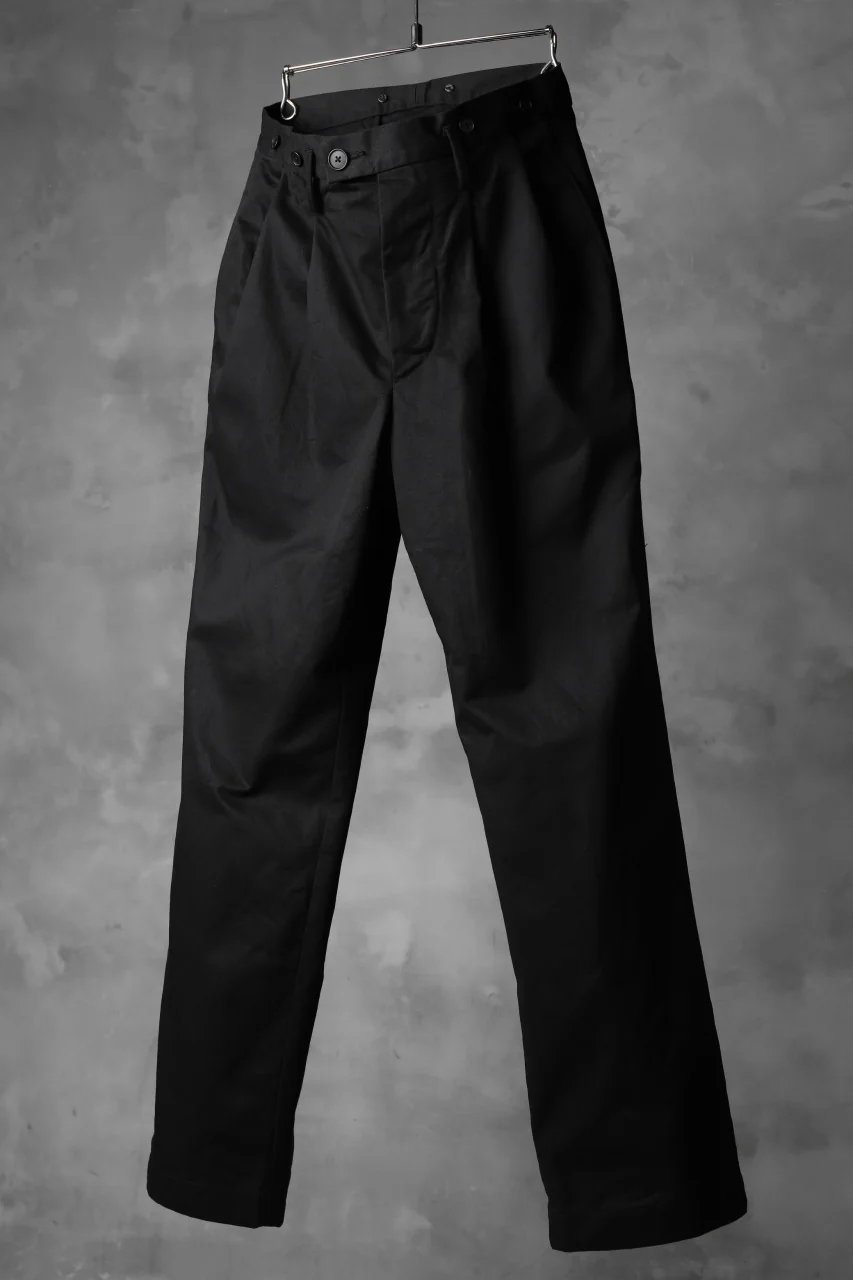 KLASICA GRIOTTE 2 TUCKED WIDE TROUSERS / CHINO CLOTH (BLACK) - Image 5