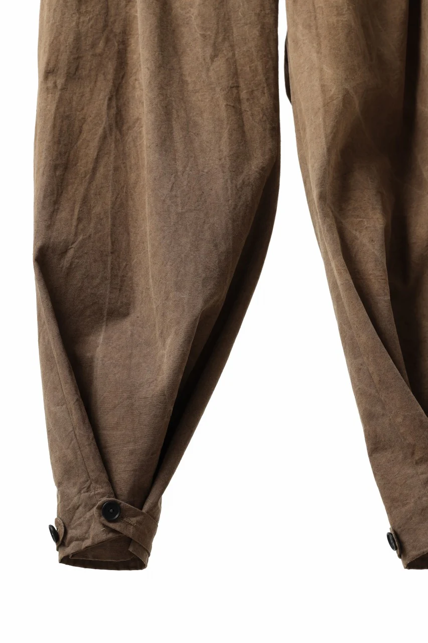KLASICA LINDBERGH (ND ver.) SIDE TUCKED WIDE STRAIGHT TROUSERS / NATURAL DYED COTTON x SILK WEATHER (KAKI BROWN) - Image 13