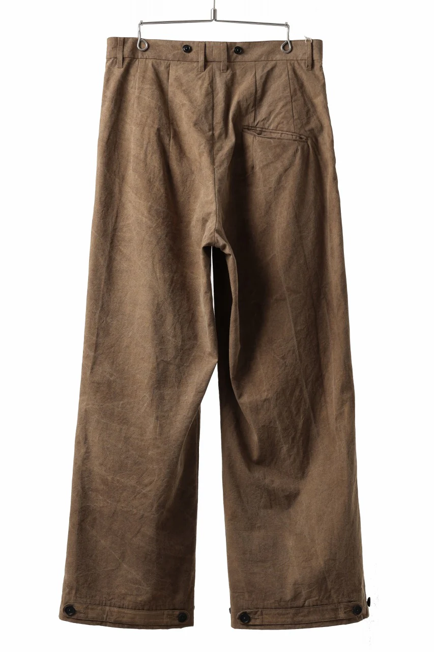 KLASICA LINDBERGH (ND ver.) SIDE TUCKED WIDE STRAIGHT TROUSERS / NATURAL DYED COTTON x SILK WEATHER (KAKI BROWN) - Image 4