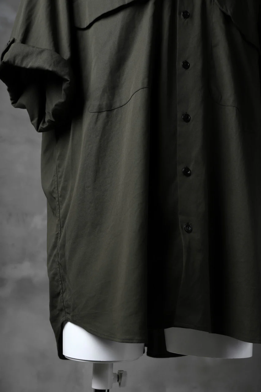 KLASICA LOOSE HALF SLEEVE SHIRT / DOUBLE VOILE CLOTH (GARMENT WASHED) (OLIVE) - Image 9