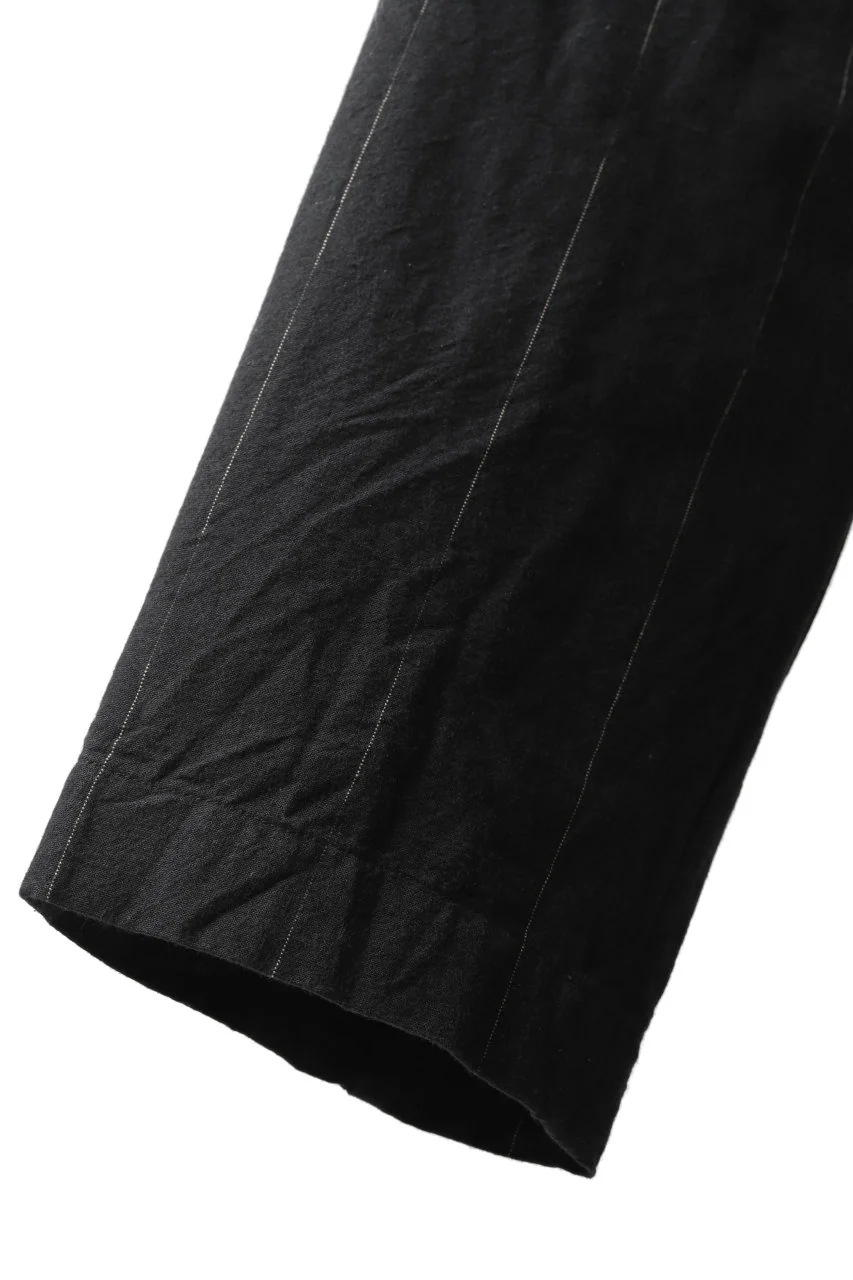 KLASICA MORROW-OCN TAPERED TROUSERS / IKAT DYED STRIPE COTTON (CARBON) - Image 20