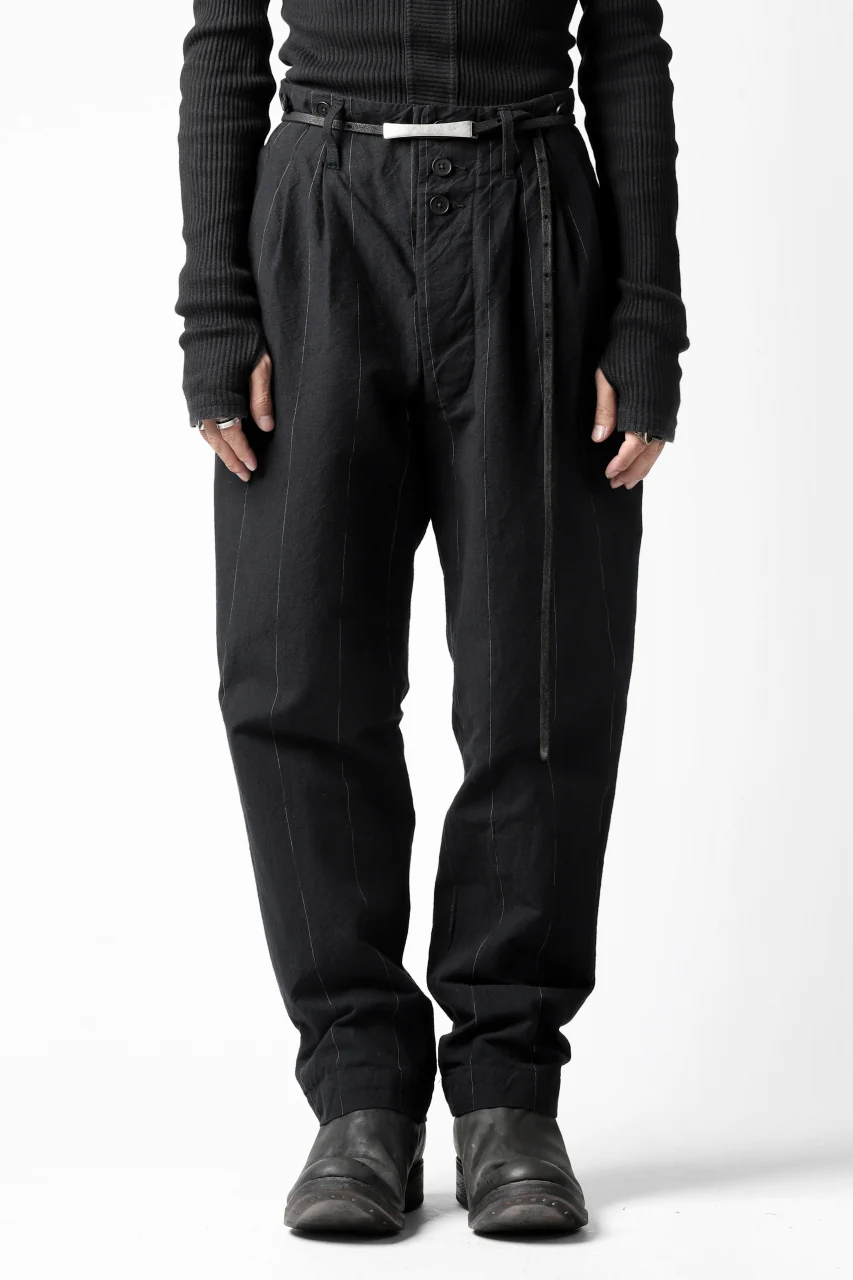 KLASICA MORROW-OCN TAPERED TROUSERS / IKAT DYED STRIPE COTTON (CARBON) - Image 3