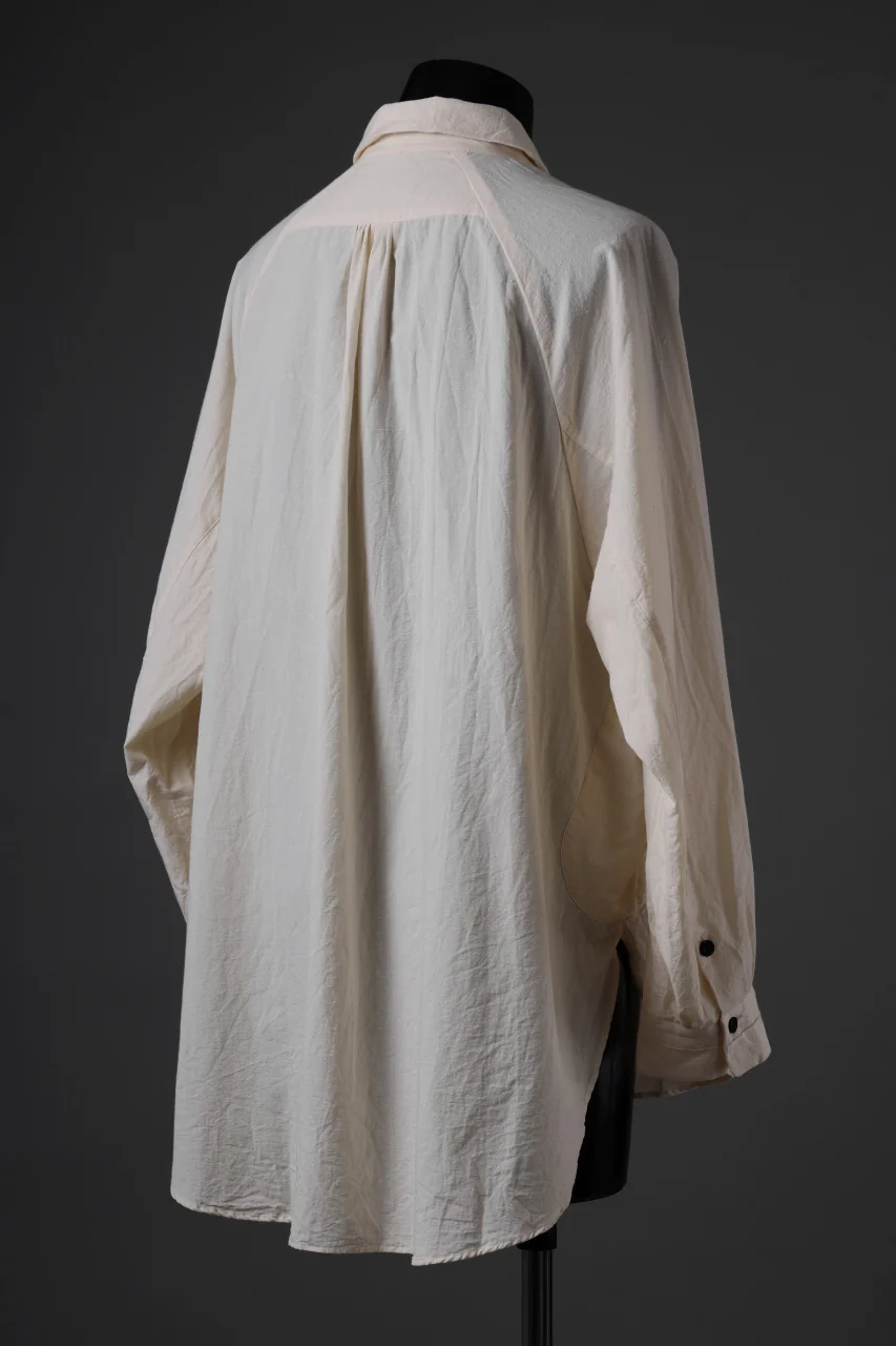 KLASICA SH-043 - Tw 2 POCKETS ATELIER BLOUSE / LOOSE WOVEN TYPE WRITER (ECRU) - Image 5