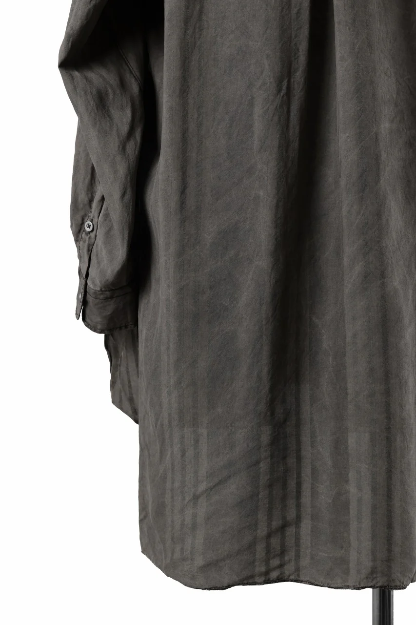 KLASICA SHORT COLLAR ROOMY SHIRTS / DRAPE & SMOOTH TEXTILE (BROWNY DYE STRIPE) - Image 15