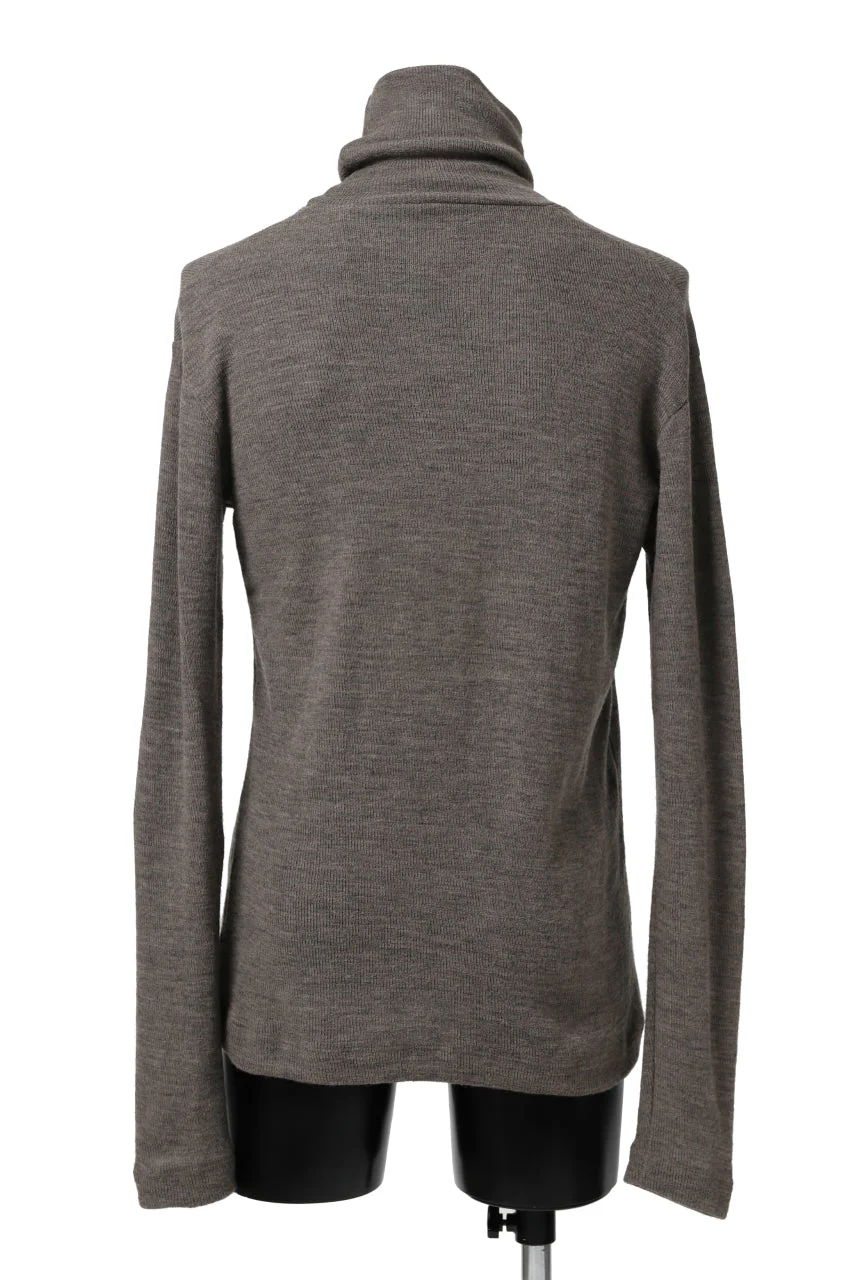 KLASICA SMOKE TURTLE NECK KNIT SWEAT TOP / WEANER WOOL RIB (FAWN) - Image 5