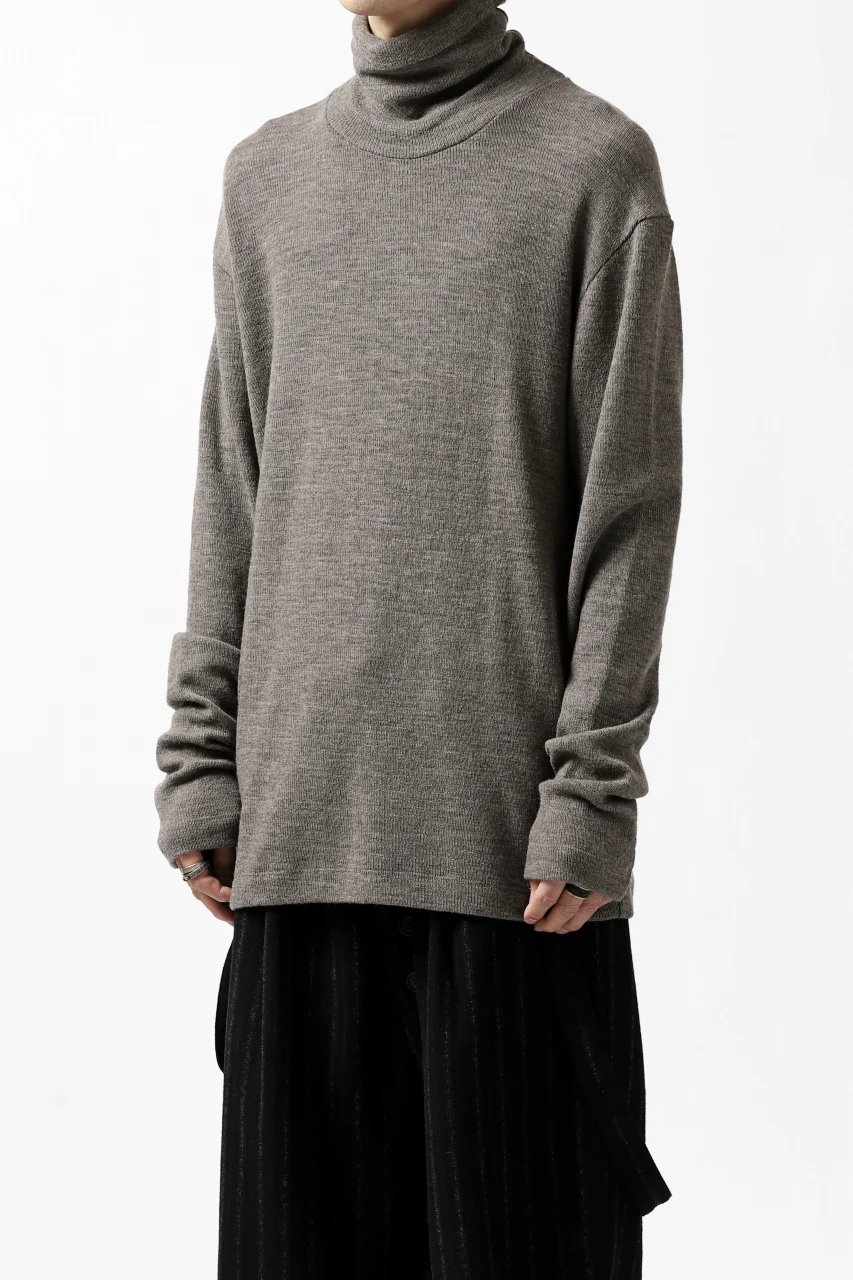 KLASICA SMOKE TURTLE NECK KNIT SWEATER / WEANER WOOL RIB (FAWN) - Image 3