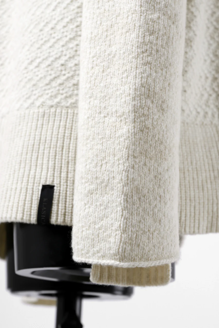 KLASICA TRANSIT RELAX FIT KNIT SWEATER / HAND FLAME 3PLY SUPER FINE MELINO 7G (NATURAL) - Image 14