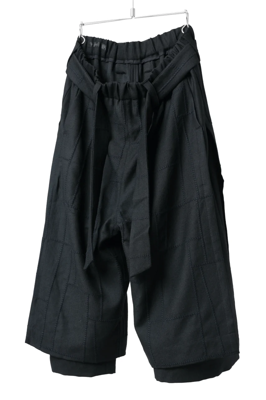 KLASICA VENT LAYERED FOLKLORE TROUSERS / BLACK BACK VENETIAN (BLACK STITCH) - Image 2