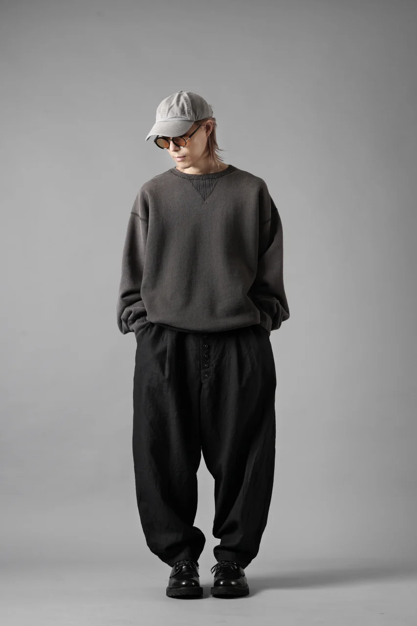 KLASICA "VICTOR" BACK SEAM TAPERED TROUSERS / "END ON END" SUPER 120's WOOL x HEMP (MATT BLACK) - Image 20