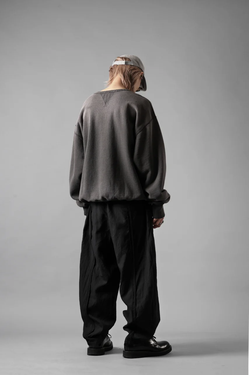 KLASICA "VICTOR" BACK SEAM TAPERED TROUSERS / "END ON END" SUPER 120's WOOL x HEMP (MATT BLACK) - Image 23