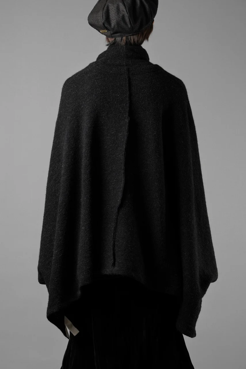KLASICA WEARABLE BIG STOLE PONCHO / SHETLAND WOOL AMUNZEN (CARBON) - Image 21