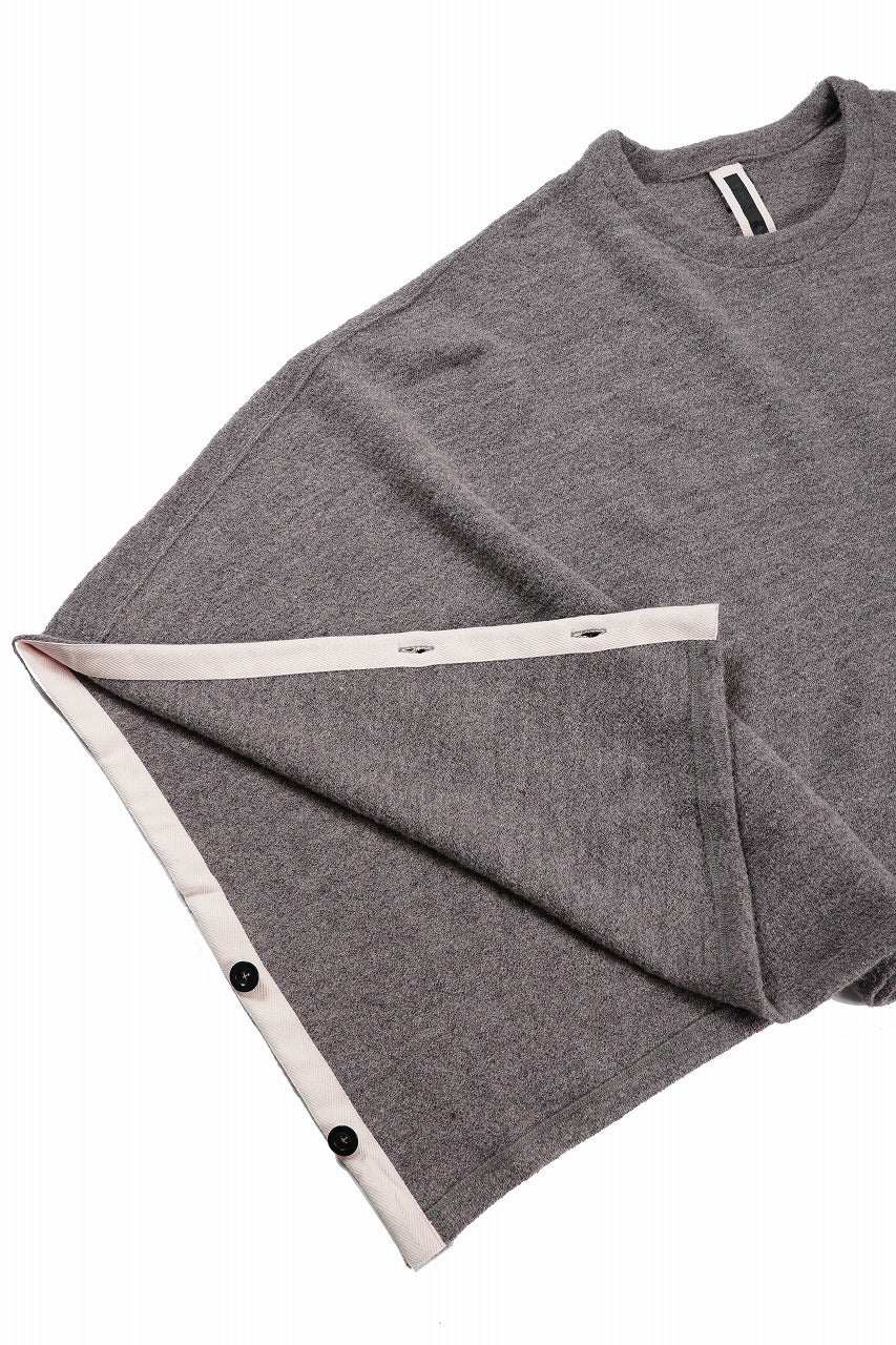 KLASICA WEARABLE BIG STOLE PONCHO / SHETLAND WOOL AMUNZEN (SAND) - Image 15