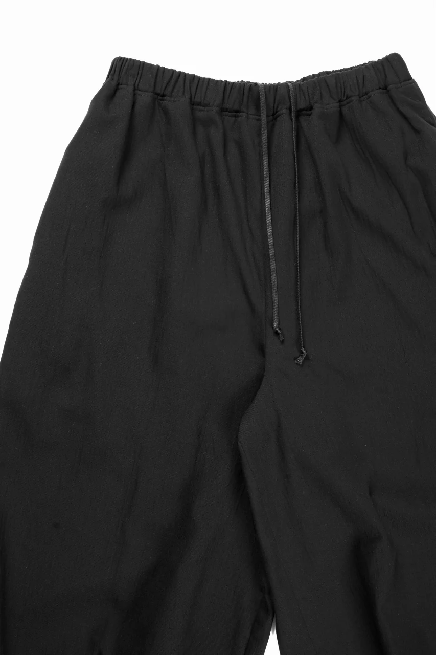 kujaku hem tuck wide easy pants / P-353 (black) - Image 6
