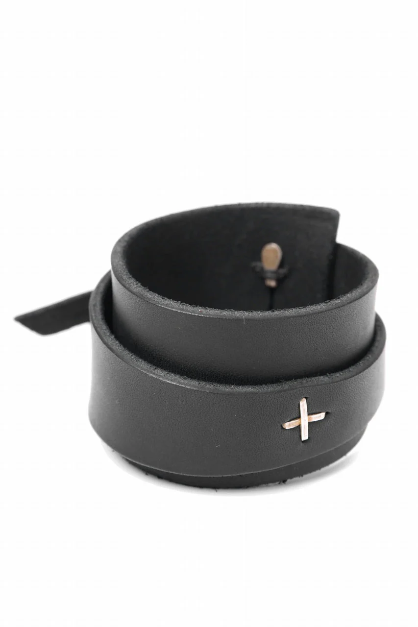 m.a+ croissant wrist band #2 / A-F0K3/GR3,0 (BLACK) - Image 12