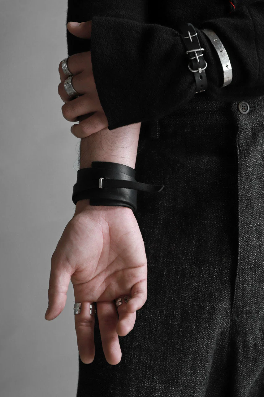 m.a+ croissant wrist band #2 / A-F0K3/GR3,0 (BLACK) - Image 22