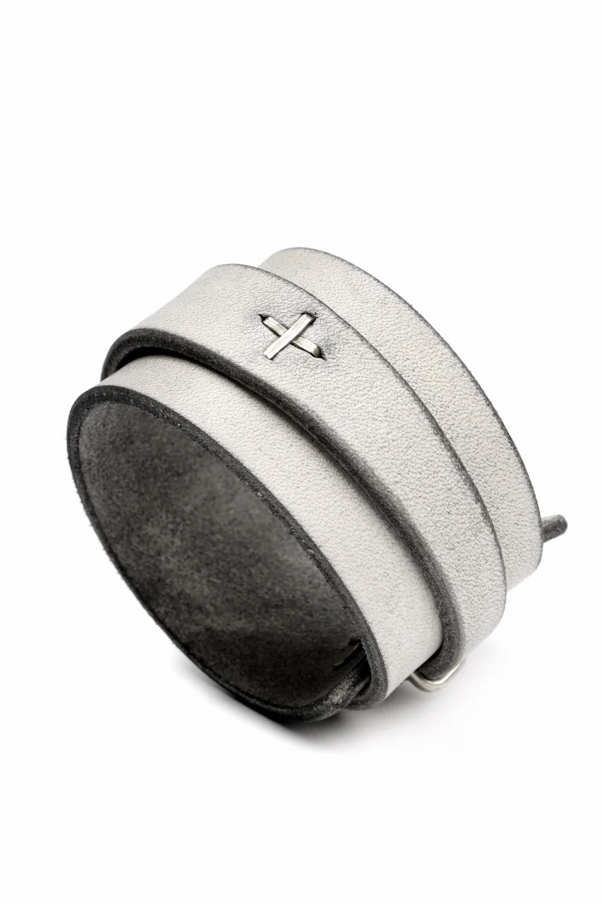 m.a+ croissant wrist band #2 / A-F0K3/GR3,0 (CARBON) - Image 10