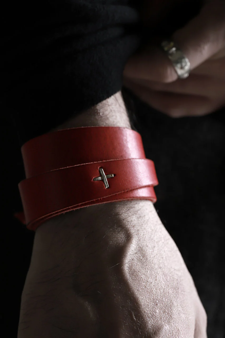 m.a+ croissant wrist band / A-F0K3/GR3,0 (CHILI RED) - Image 20