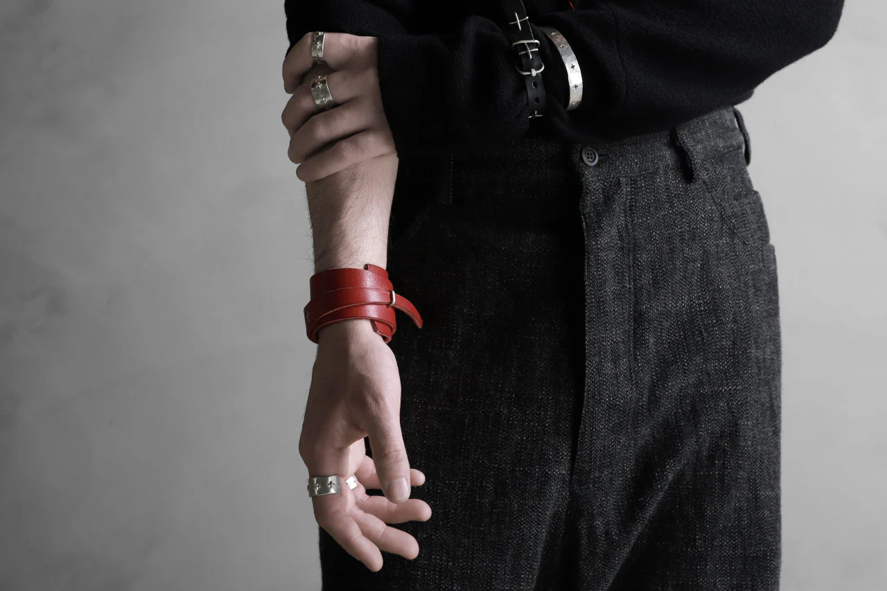 m.a+ croissant wrist band / A-F0K3/GR3,0 (CHILI RED) - Image 21