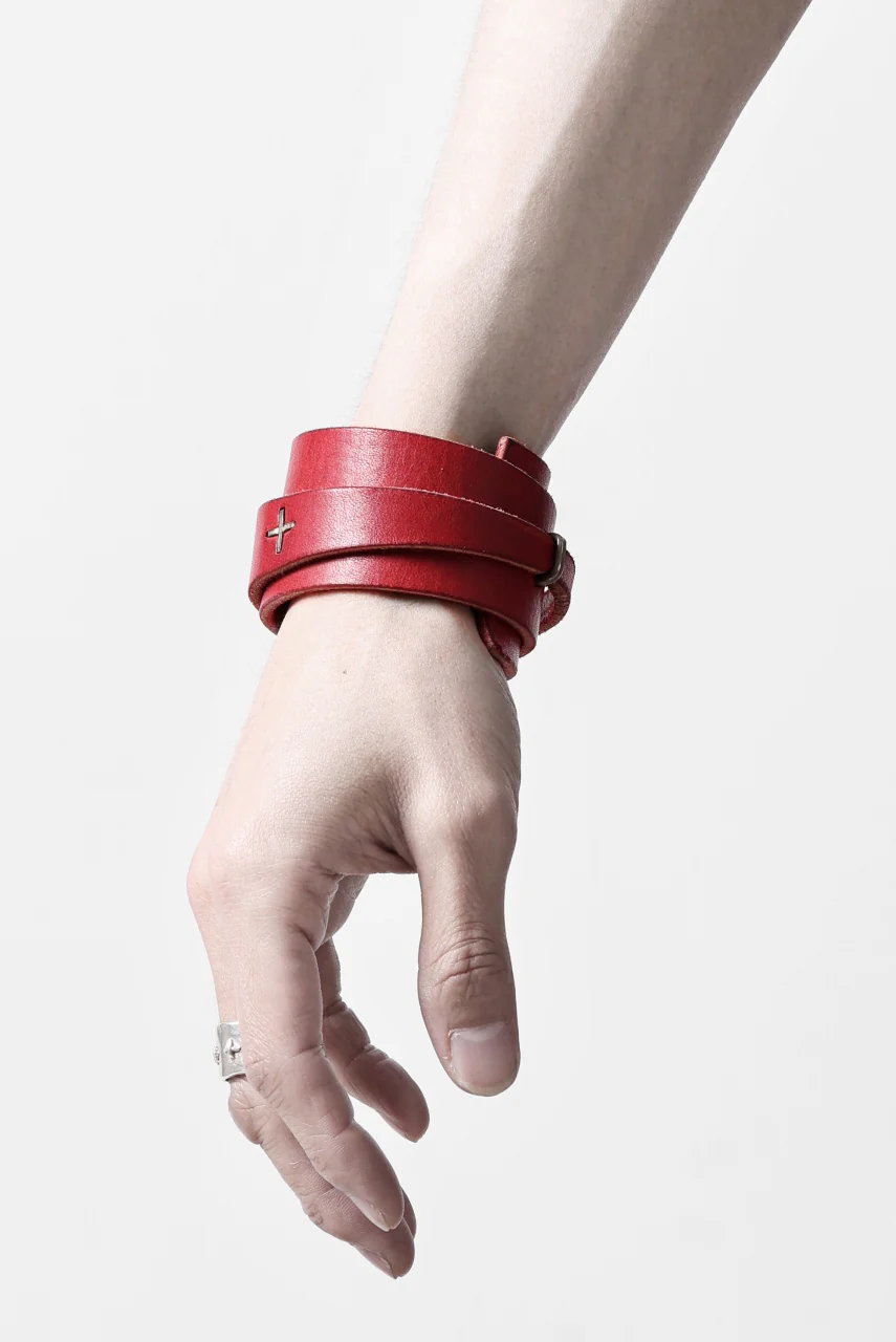 m.a+ croissant wrist band / A-F0K3/GR3,0 (CHILI RED) - Image 5