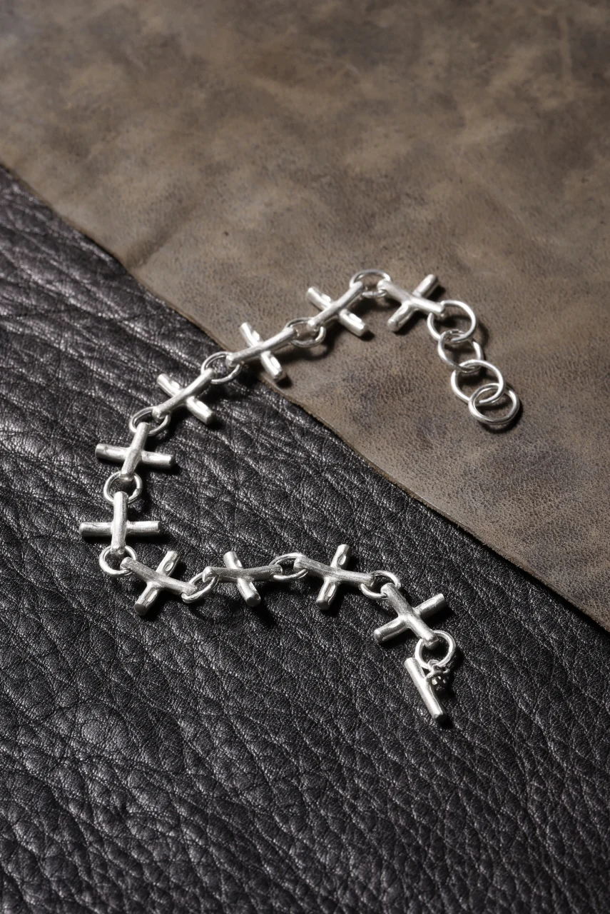 m.a+ cross multiple silver cross bracelet / AB+++ AG (SILVER) - Image 18