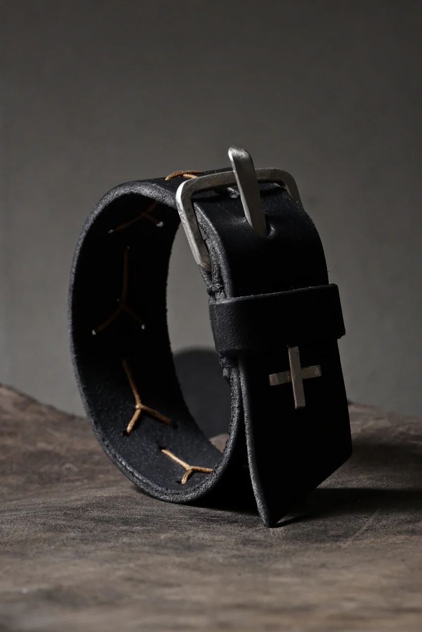 m.a+ cross stitched med wrist band / A-F8E1 GR 3,0 (BLACK) - Image 22