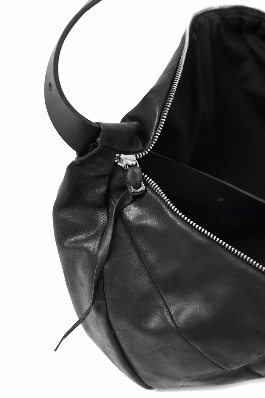m.a+ large slice belt bag / BY302/CUP0,7 (BLACK) - Image 19