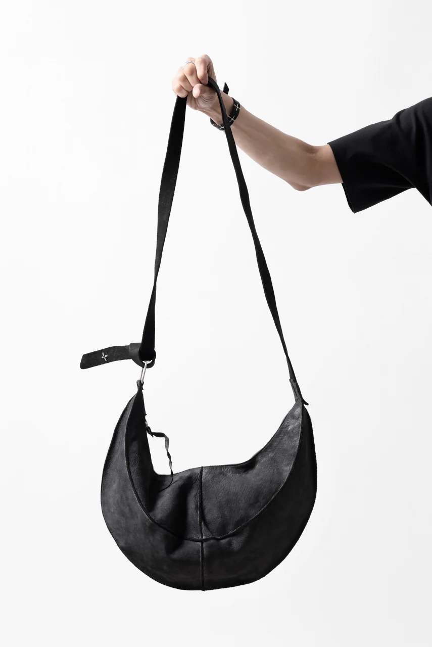m.a+ medium banana belt bag / BO250/VOP1,2 (BLACK) - Image 28