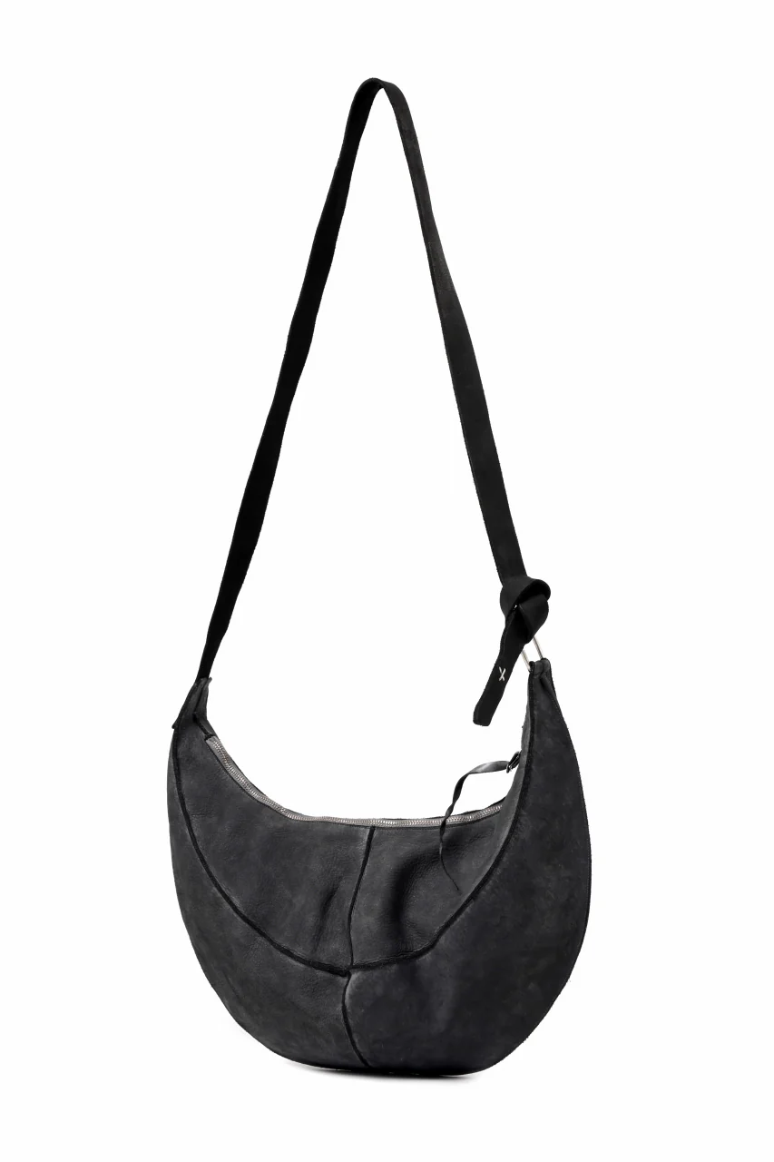 m.a+ medium banana belt bag / BO250/VOP1,2 (BLACK) - Image 3