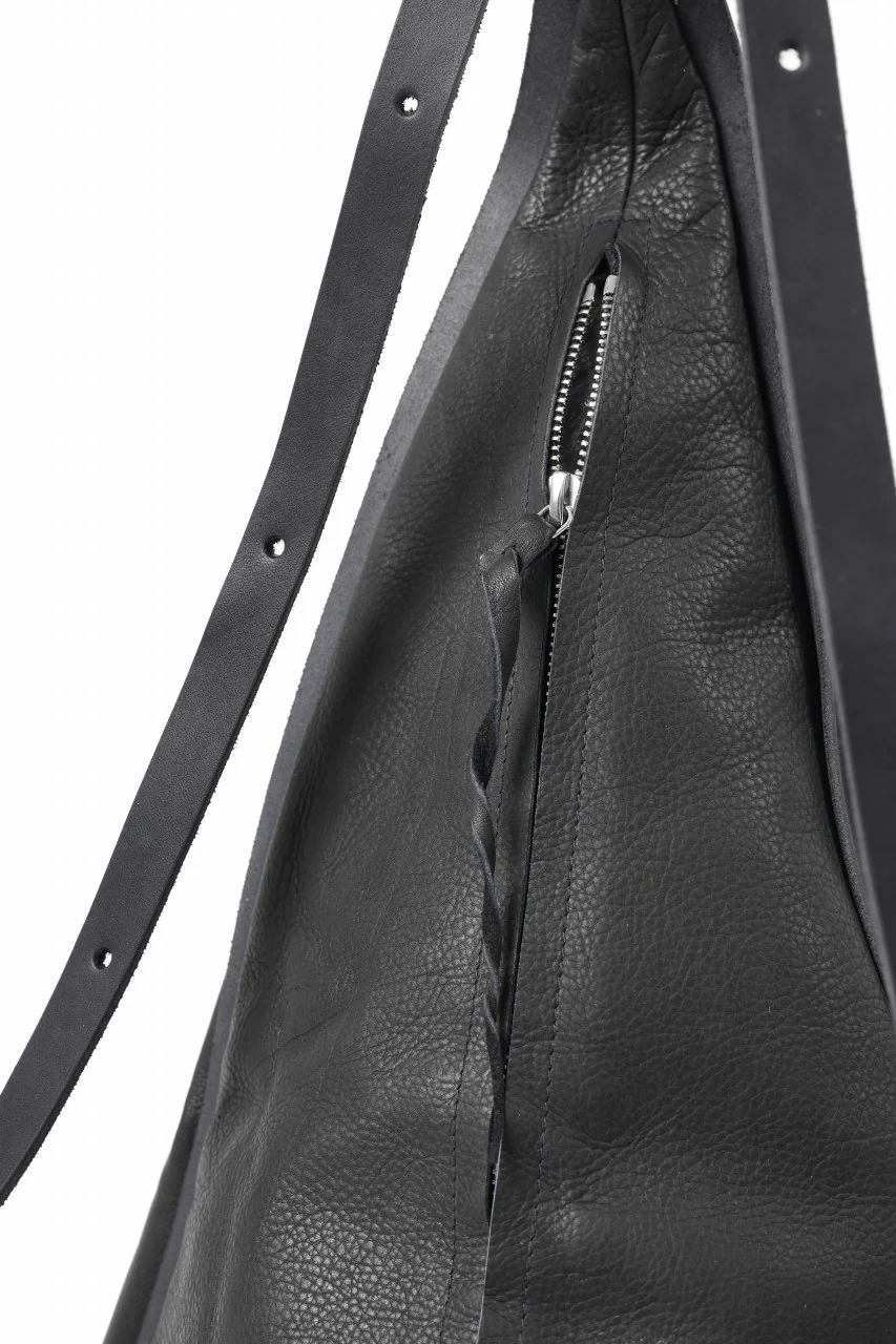 m.a+ medium pyramid back pack / BL42/SY1.0 (BLACK) - Image 17