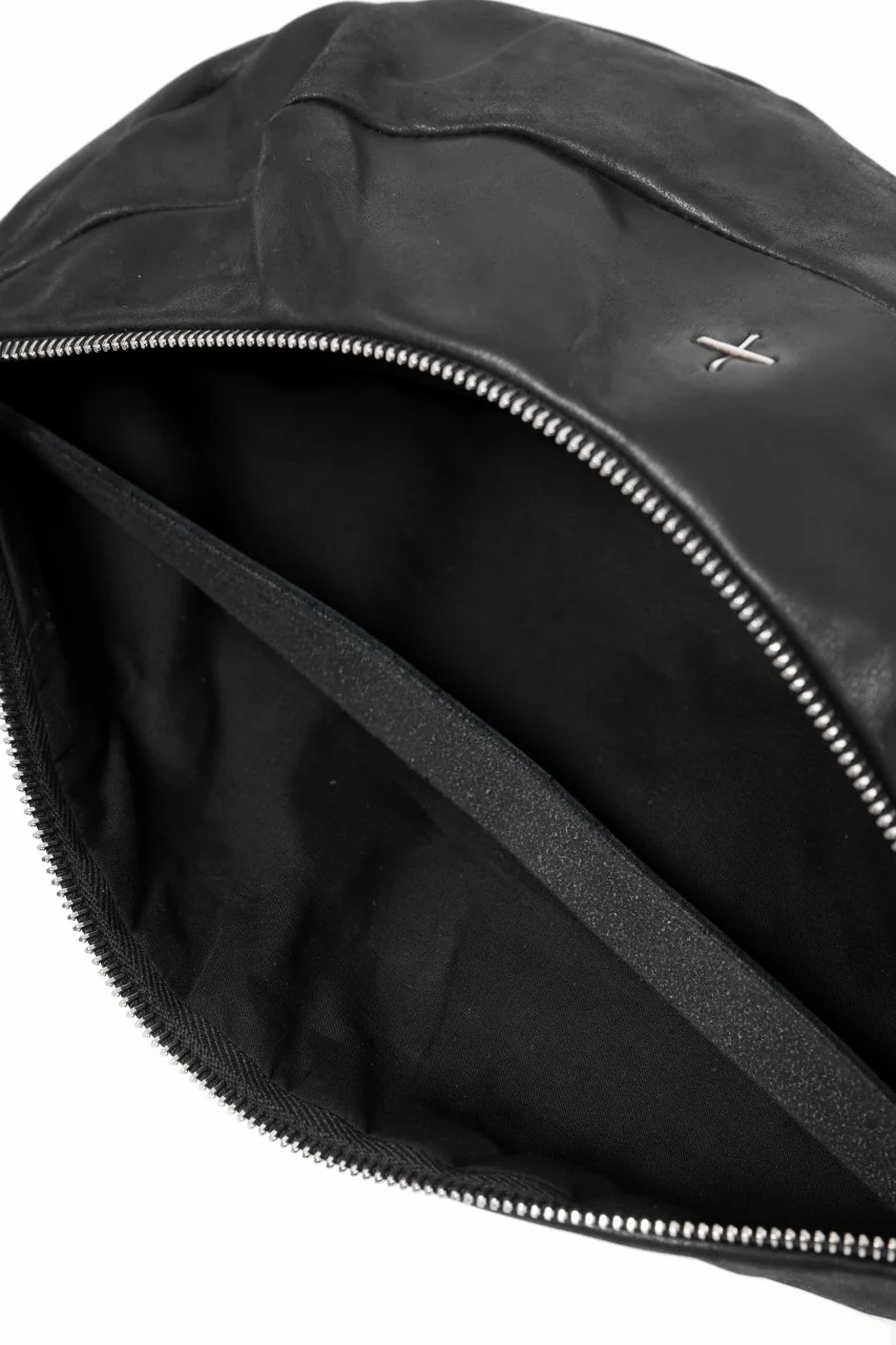 m.a+ medium slice belt bag / BY202/CUP0,7 (BLACK) - Image 17
