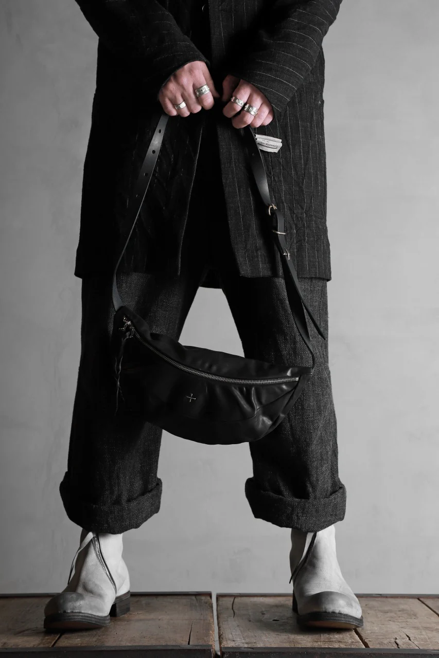 m.a+ medium slice belt bag / BY202/CUP0,7 (BLACK) - Image 25