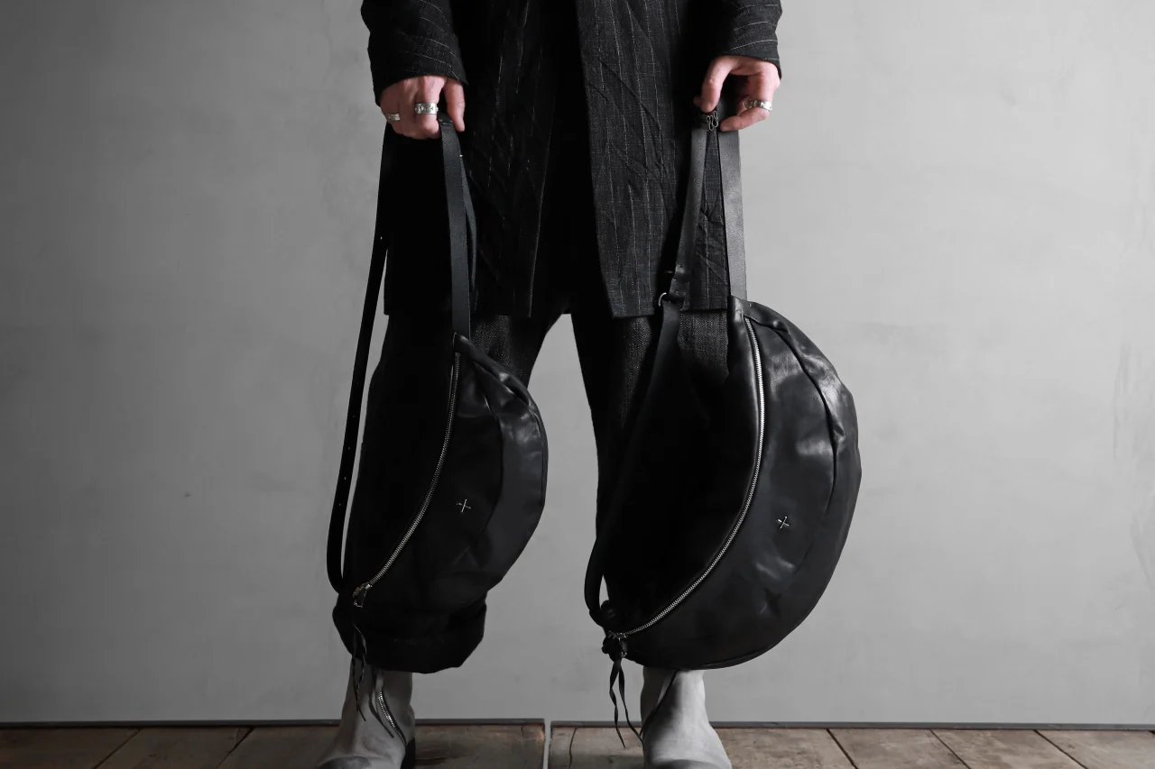 m.a+ medium slice belt bag / BY202/CUP0,7 (BLACK) - Image 31