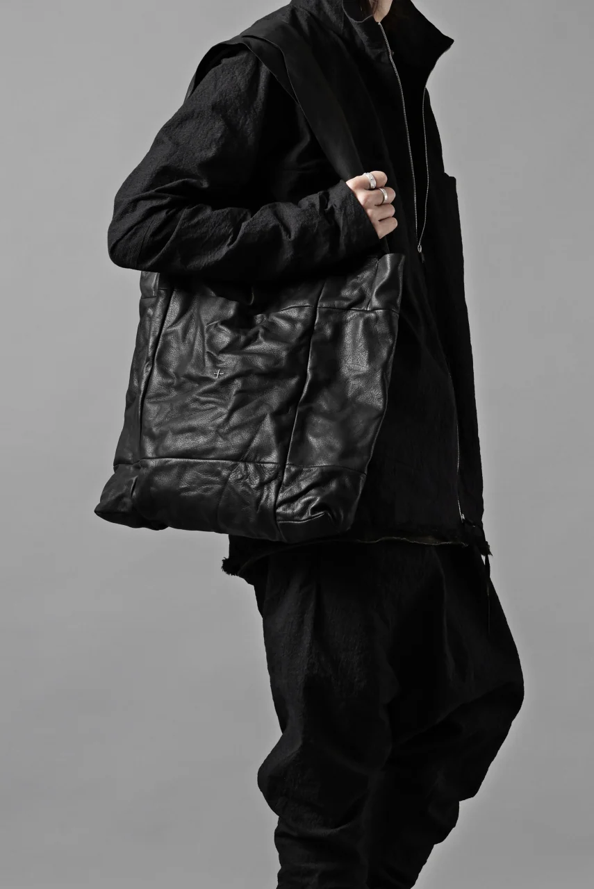 m.a+ medium tote bag / BT231 SY1.0 (BLACK) - Image 15