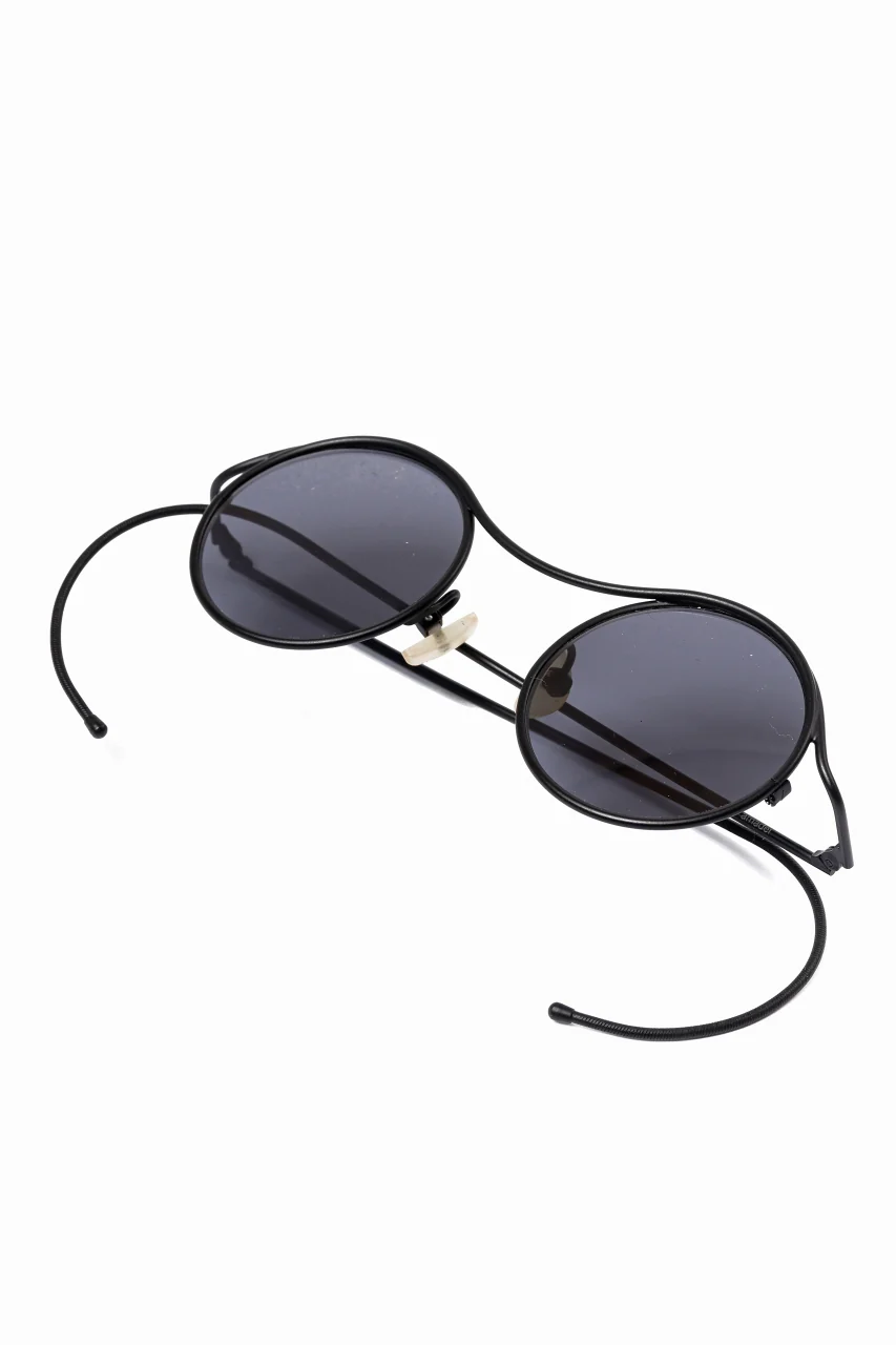 m.a+ one piece round glasses / OO300/TI (M.BLACK/BLACK) - Image 9
