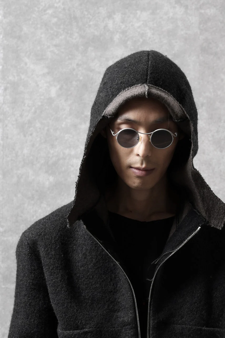 m.a+ one piece round glasses / OO300/TI (M.TITAN/BLACK) - Image 18