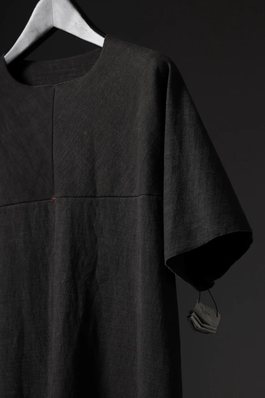 m.a+ one piece short sleeve t-shirt / T211C/MJP1 (CARBON) - Image 26