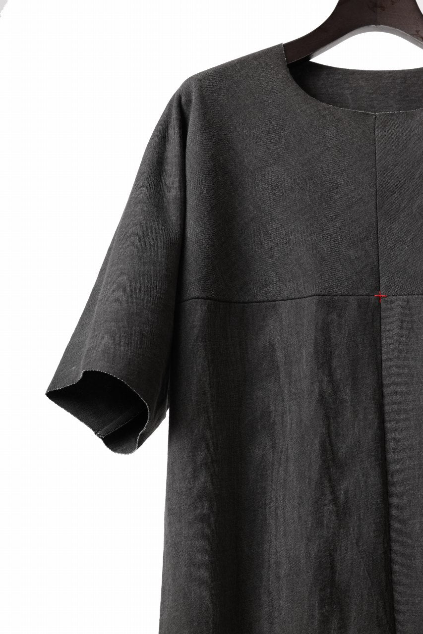 m.a+ one piece short sleeve t-shirt / T211C/MJP1 (CARBON) - Image 4