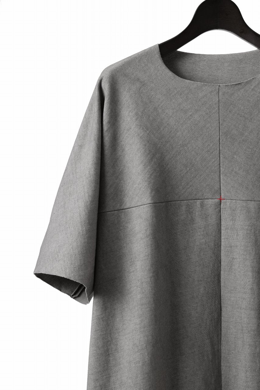 m.a+ one piece short sleeve t-shirt / T211C/MJP1 (LIGHT CARBON) - Image 8