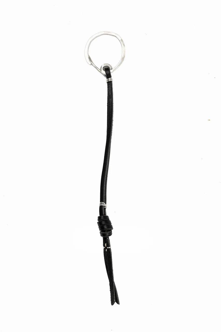 m.a+ silver / leather key holder / A-KH1 GR 3,0 (BLACK) - Image 2